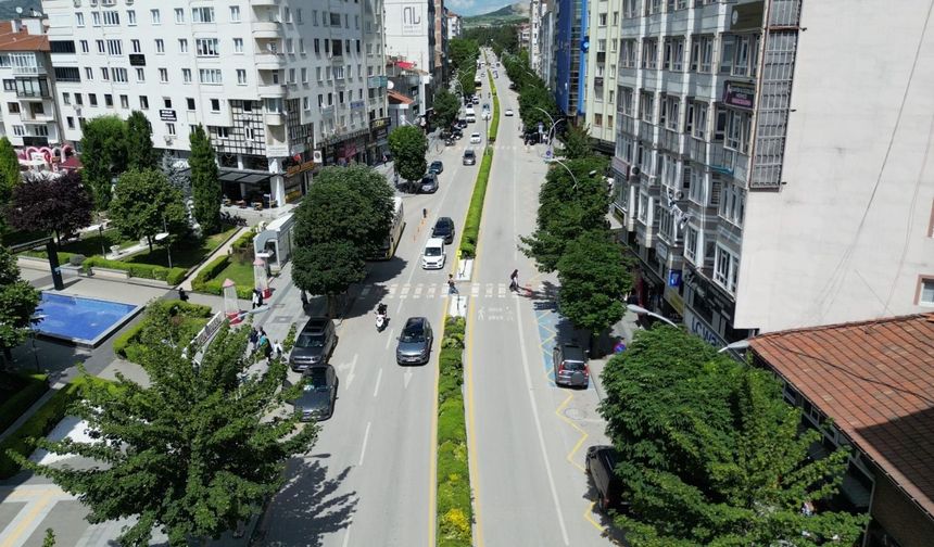 Çorum'da bazı caddelerde park yasağı uygulanacak! İşte o saatler